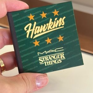 EUC MAC x Stranger Things Blush is shade “Friends don’t lie”